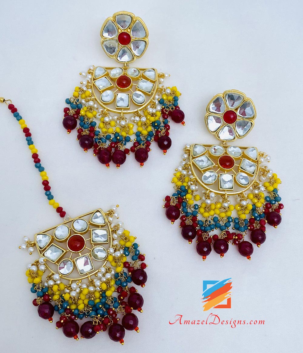 Leichtes Rubin (Maroon) Kundan Ohrringe Tikka Set